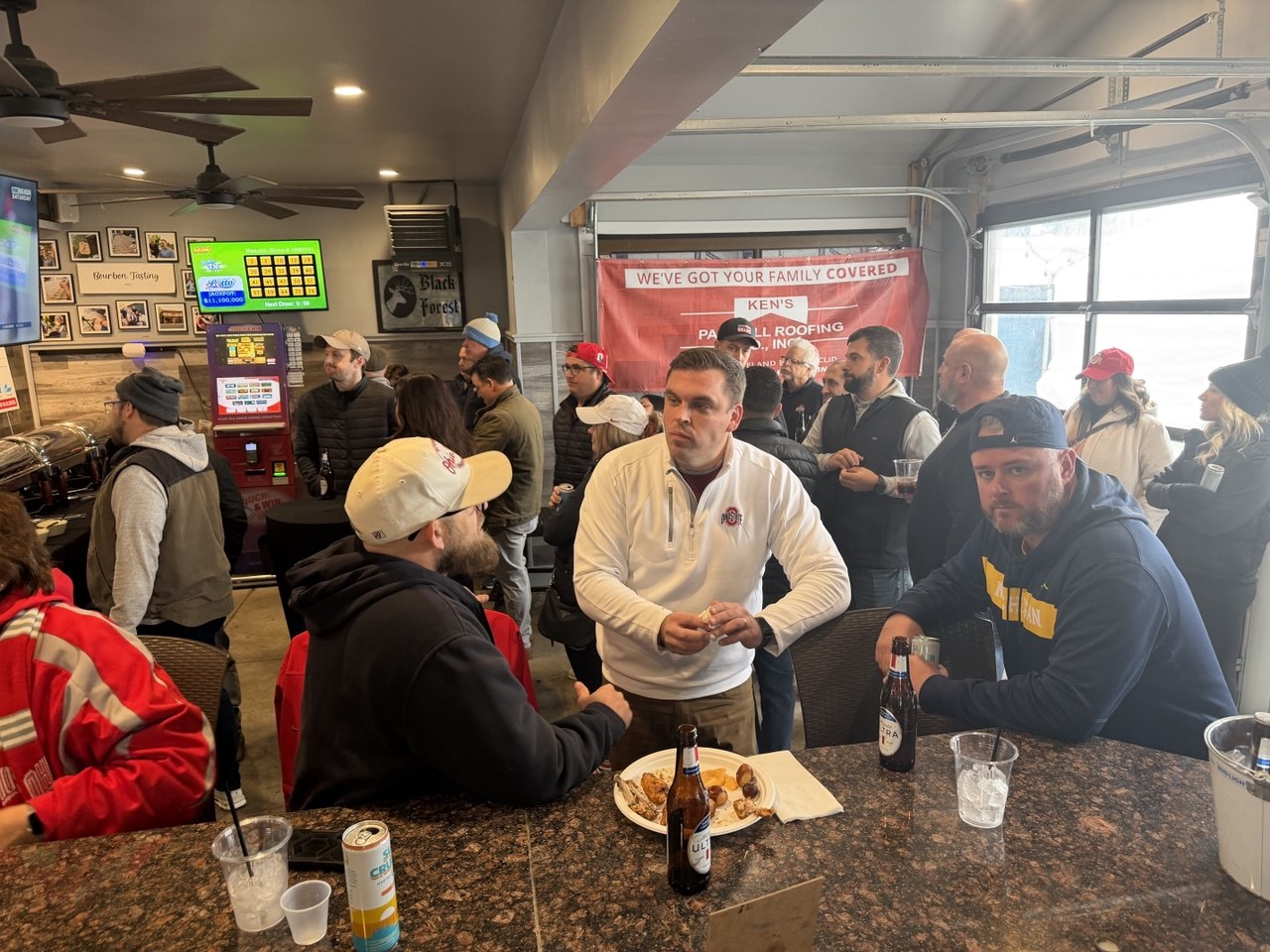 Packed bar on Ohio State vs Michigan game day